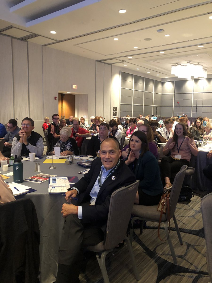ACSCANGA's tweet photo. RT ACSCANIowa: #ACSCANiowa advocates listening and learning at #CancerLobbyDay. We are working hard to get ready for our Congressional member visits tomorrow! Go team Iowa!!! https://t.co/TXHFOS0H2A