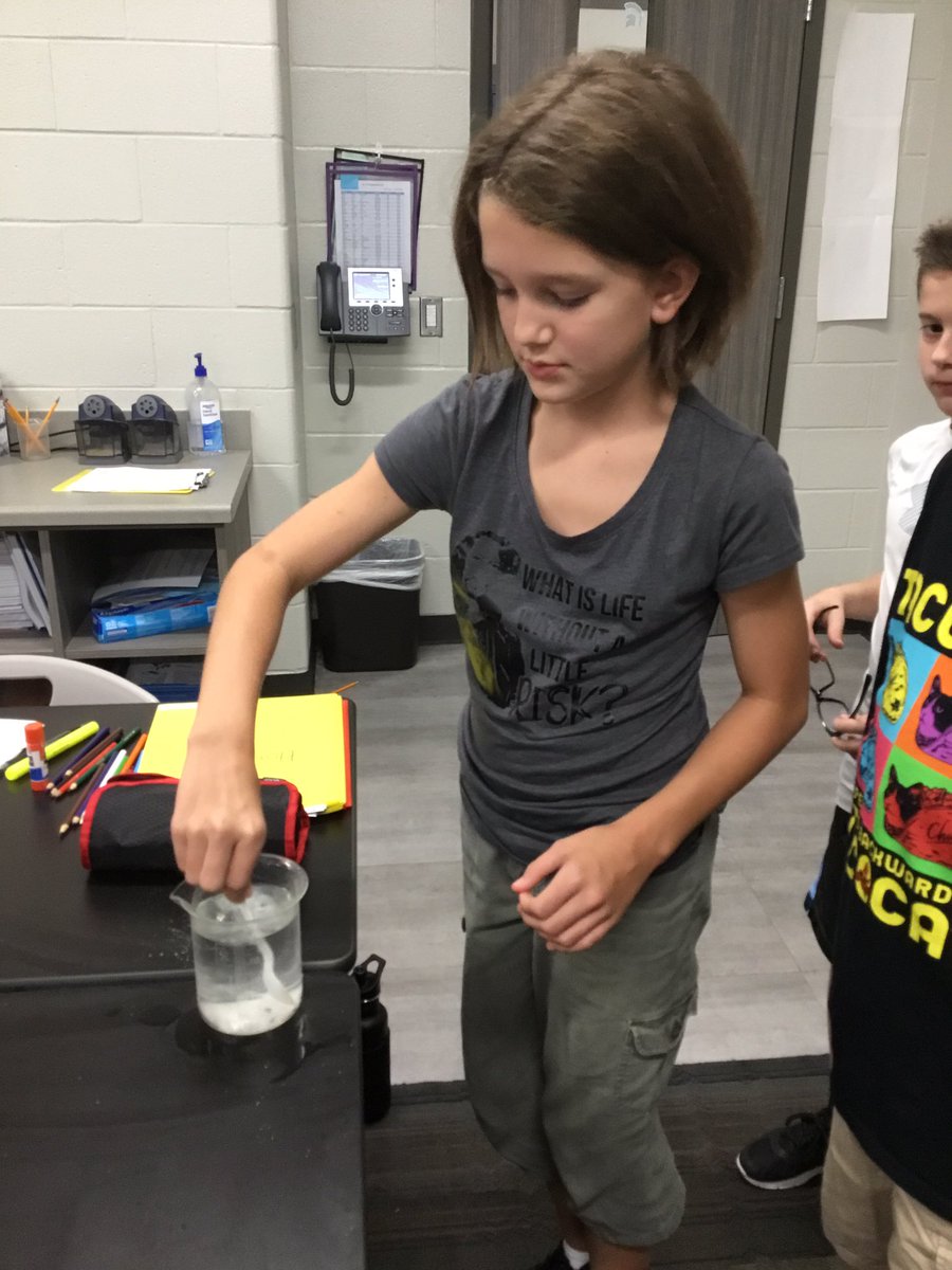 PAustinScience's tweet photo. Solubility Lab
#ClarkConnects https://t.co/w2NUF70h0W