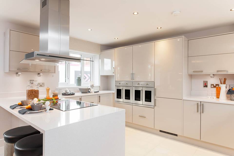 No white after labor day? Luckily this doesn't apply to kitchen decor. Surround your <a href="/americanrange/">American Range</a> with the clean, timeless backdrop of a white kitchen! #kitcheninspirations