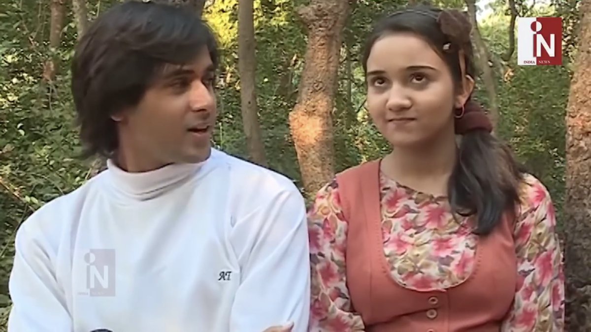 I love it when he looks at her  #YehUnDinonKiBaatHai |  #AshDeep