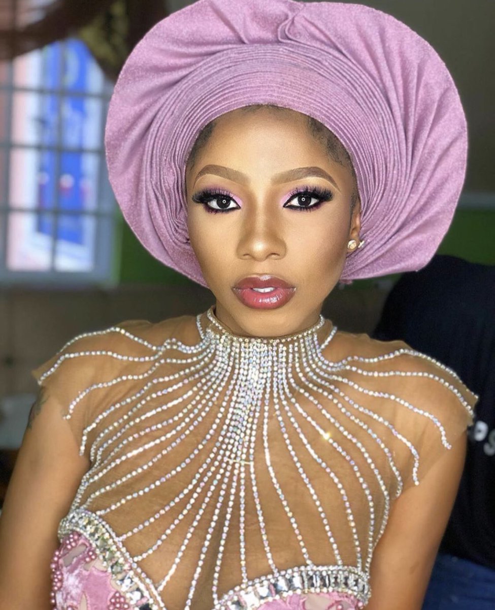 Sallyblake00's tweet image. This is how we roll in our team
#BeLikeMercyChallenge 
#BBNaija
#September4Mercy