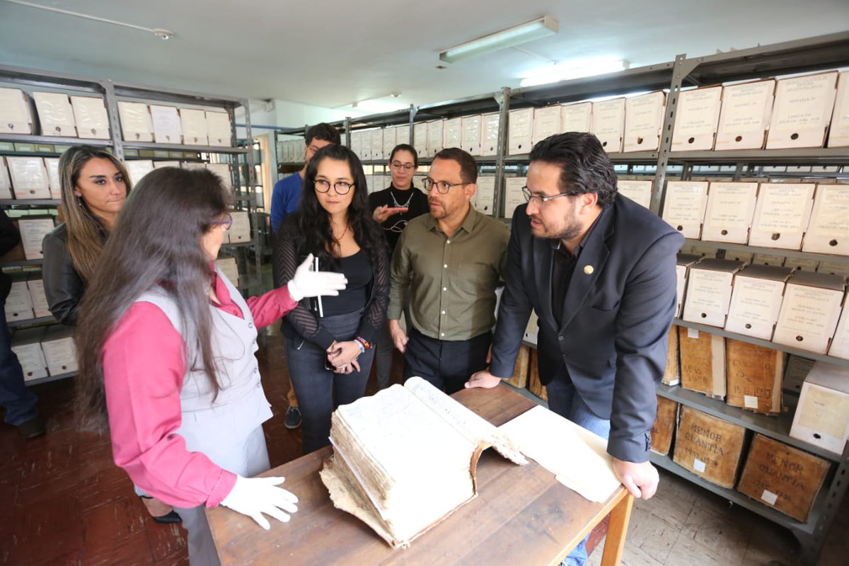 Libro No. 1 de la Notaria Tercera de Cuenca del año 1563 recoge la historia de la ciudad. Este es el libro notarial más antiguo del país y forma parte de la Colección de la Notaria Tercera de Cuenca reconocida por la <a href="/UNESCO/">UNESCO 🏛️ #Education #Sciences #Culture 🇺🇳</a> como Memoria del Mundo.