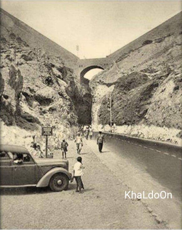 KhaLdoOnHD's tweet photo. ��دن 1948 م
باب عدن التاريخي اوآخر أربعينيات القرن العشرين https://t.co/0dXY9y6i3Z