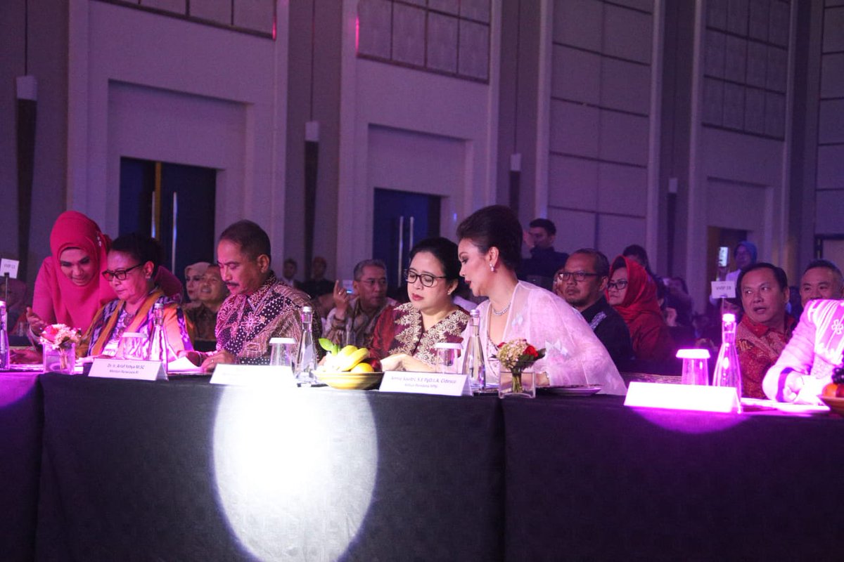 Menko PMK meyakini, dengan berbagai warisan budaya yang dimiliki Indonesia, industri spa akan memiliki potensi yang dapat terus berkembang maju. Melalui kegiatan malam anugerah ini diharapkan dapat memberikan motivasi dalam mengembangkan industri spa Indonesia yang mendunia.