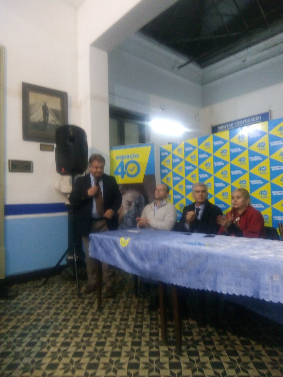 manonberrueta's tweet photo. @GabrielGianoli quiero resaltar el trabajo parlamentario que viene llevando adelante  @DipRodrigoGoni  con la presencia del  Ministro Ernesto Murro , tras la denuncia de la Cámara empresarial.@SenJavierGarcia #estamospreparados https://t.co/r2LjVY8mBo