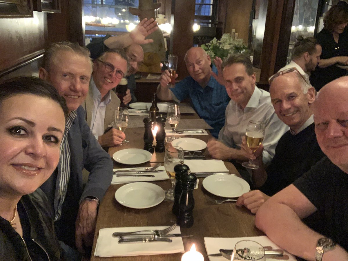 Herniadoc's tweet photo. When you’re surrounded with #herniafriends, have a great meal, you talk excitedly about #hernias—what else?
#hernianerds @EhsHamburg @WolfgangReinpo1 @rfortelny @MiserezMarc @gasthfa #ehs2019 #ehshamburg2019 @StechemesserD #itsnotjustahernia https://t.co/cMdwGtdaHq