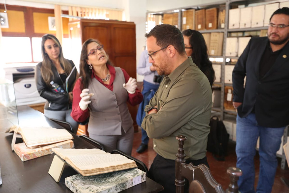 El primer censo de la población del Azuay reposa en el Archivo Nacional de Historia de la Casa <a href="/AzuayCce/">Casa de la Cultura Azuay</a>. Este espacio está abierto a investigadores nacionales y extranjeros para promover la memoria social de la provincia y el país.