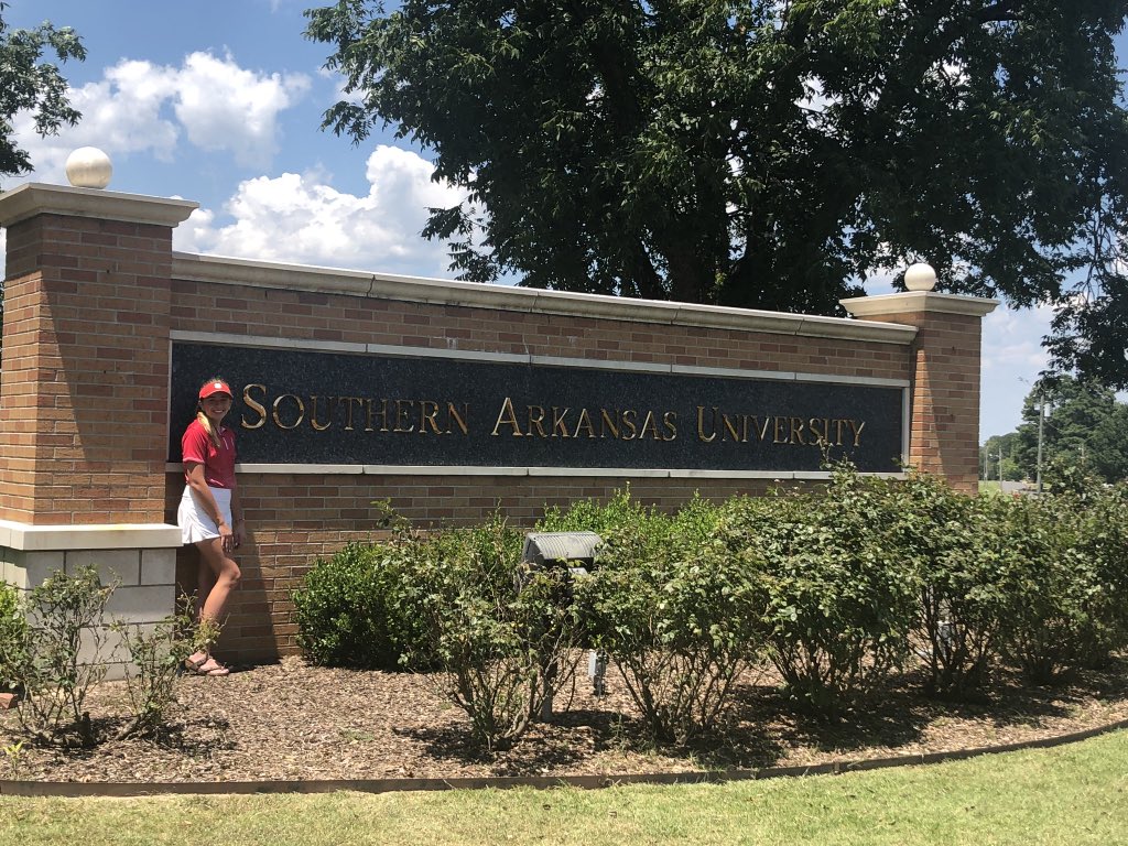 etownsend13002's tweet photo. I’m very excited to announce my verbal commitment to Southern Arkansas University! A huge thank you to God, my parents, coach, and many supporters that got me to where I am! https://t.co/HHvciluwTm