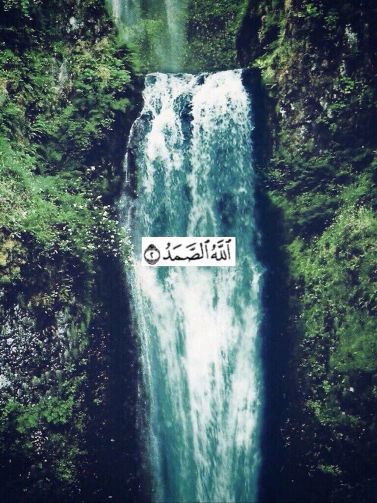 arabqoute's tweet photo. لي ولك ولِمن بعدك، لعلها تشفع لك بعد موتك 🖤✨ https://t.co/QHBRIaVC3w