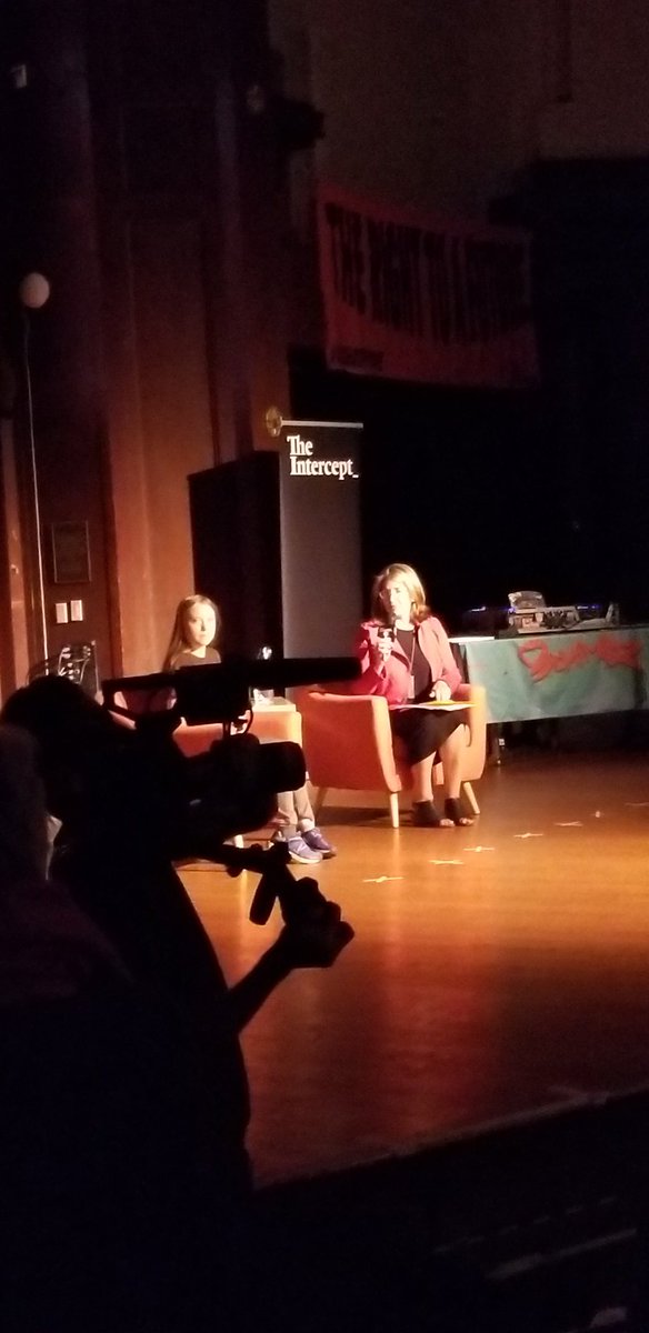 Enormous standing ovation as <a href="/GretaThunberg/">Greta Thunberg</a> takes the stage here in New York, after remarkable introduction by <a href="/NaomiAKlein/">Naomi Klein</a>. Lots of courage on display tonite