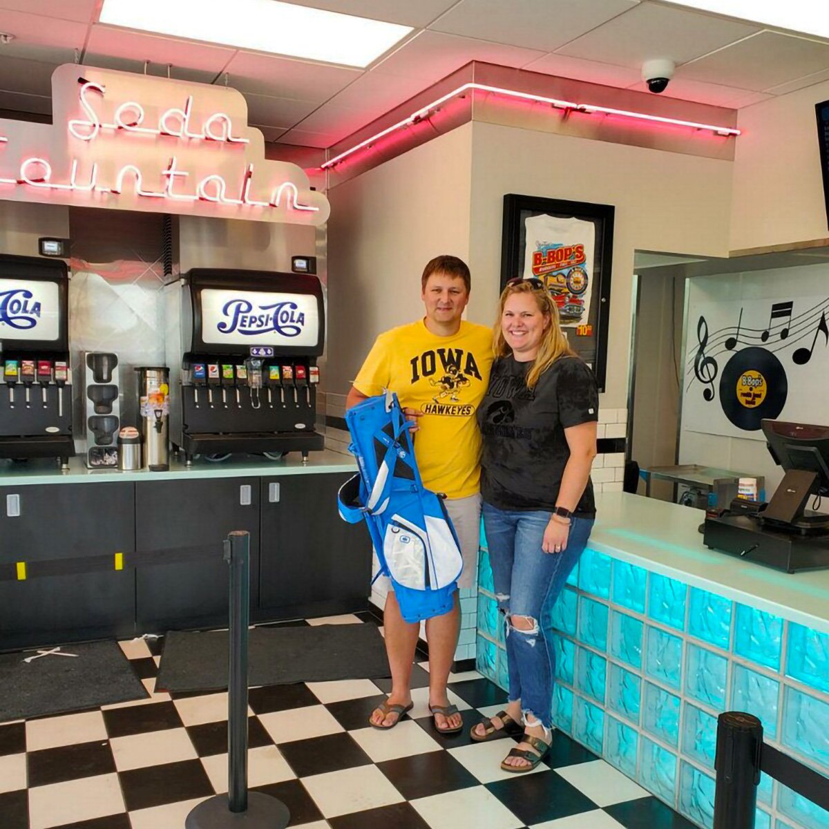 bbopsburgers's tweet photo. Congrats to our Golf and #GiftCard Giveaway winner! Thanks to all you #BBops fans for playing along. ๐ https://t.co/dEx1GHobtH