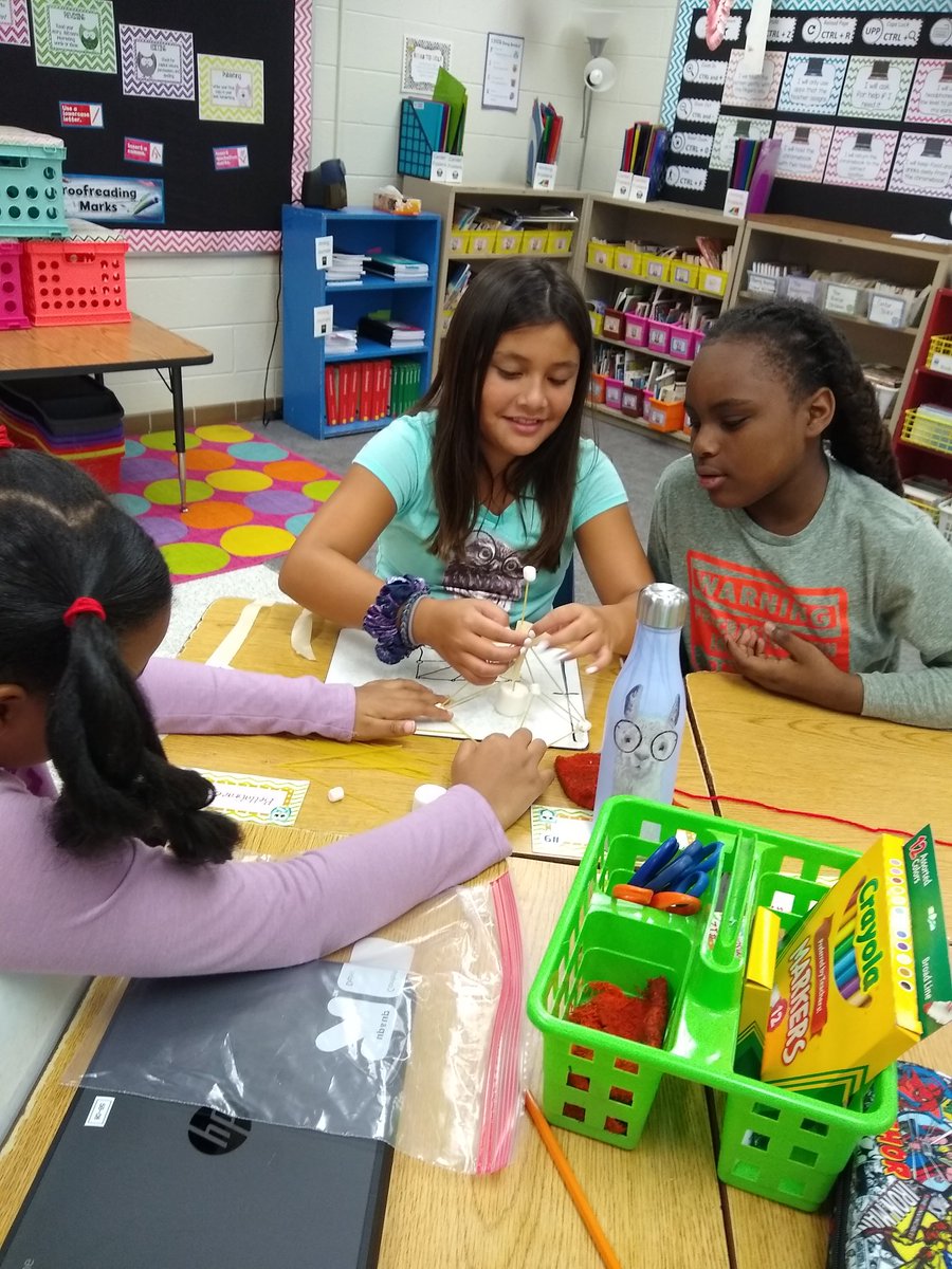 BeckaGoshert's tweet photo. Had some great team building and working in groups practice today #Glenwoodkidsdeserveit https://t.co/YSMULLNmp6