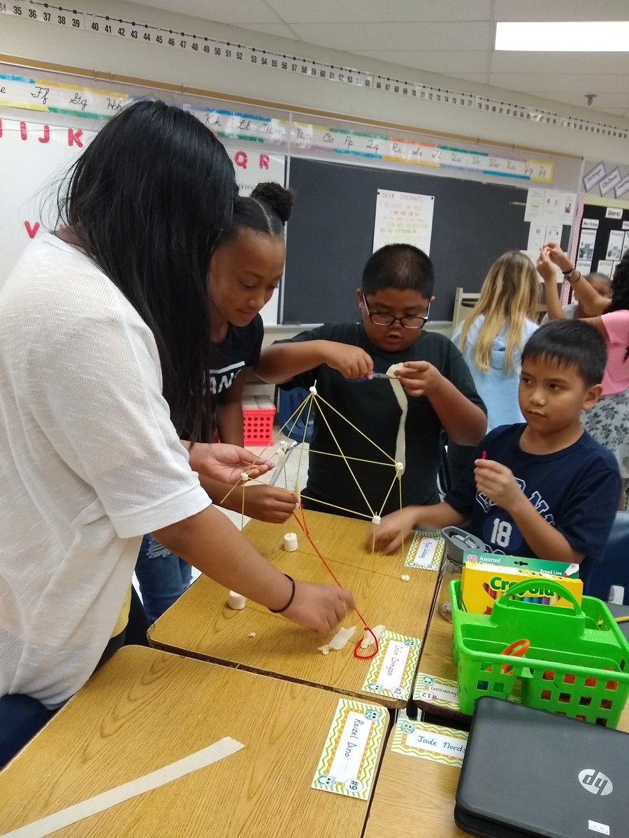 BeckaGoshert's tweet photo. Had some great team building and working in groups practice today #Glenwoodkidsdeserveit https://t.co/YSMULLNmp6