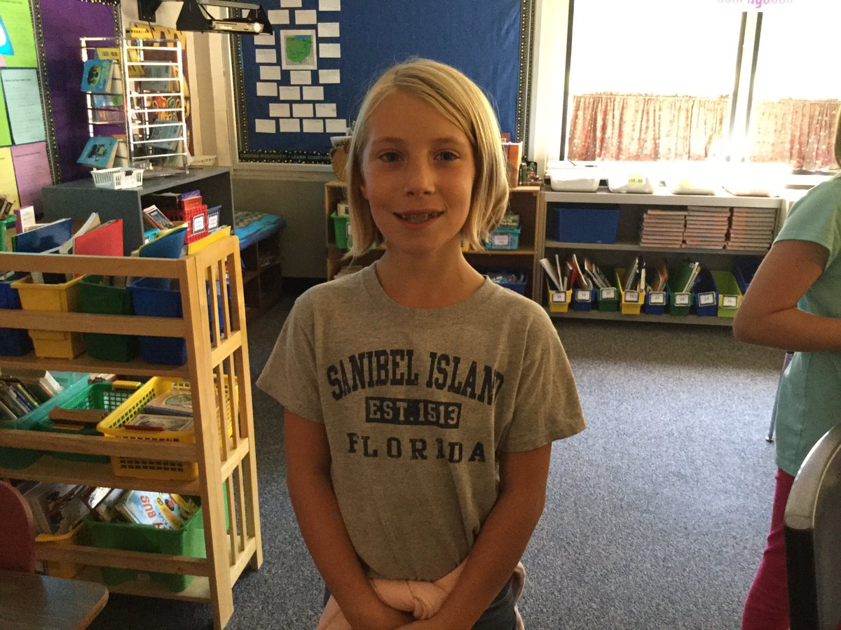 CrewCave's tweet photo. Celebrating our September Roadrunner award winner and our first community meeting @RidgewoodES #caringkid https://t.co/oZC2sq7Rkz
