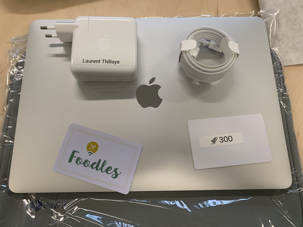 LaurentTDB's tweet photo. Quel accueil pour ma 1ère journée ds la « Rocket » @PayFit ! 🤩

Un vrai plaisir de découvrir des équipes dynamiques &amp; bienveillantes, ds 1 cadre aussi motivant 🌟🌿
🚀 Ravi de ce nouveau challenge, très content de rejoindre la team @firminzoc @JeanMarcBouwyn 👍🏻.
#payfit #newjob https://t.co/ceMsislK2F