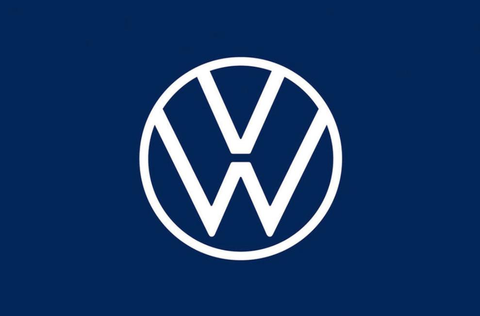 MandD_Branding's tweet photo. @vw unveils new simplified brand to coincide with todays #iD3 electric model launch. #vw #branding https://t.co/JqHEuqu5BD