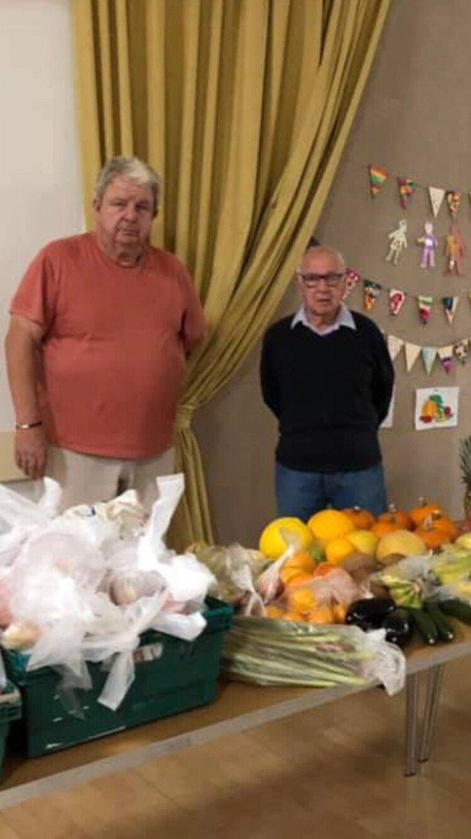 stluke1853's tweet photo. A couple of snapshots before the start of our Harvest Auction &amp; Supper. https://t.co/abxpUVmwCV