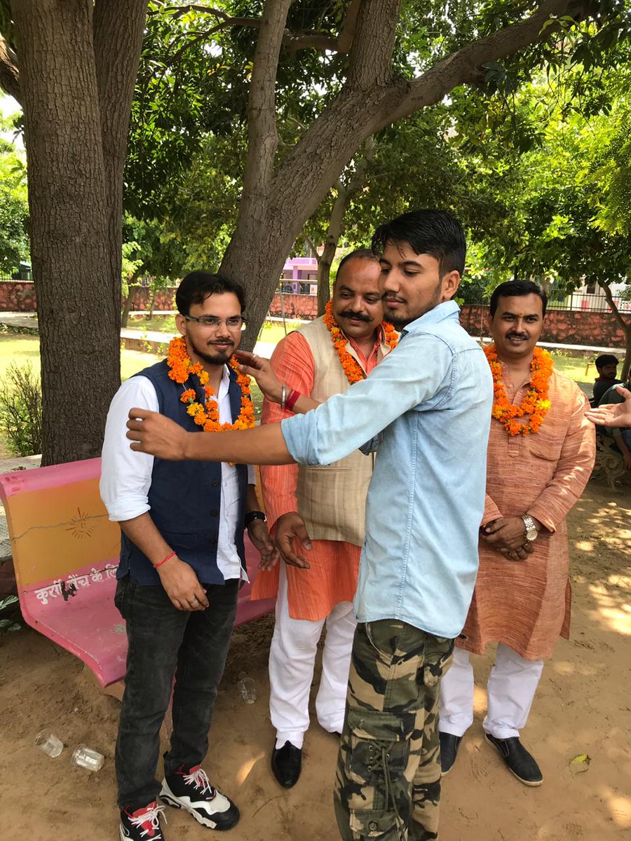 Vikash Singh tweet media
