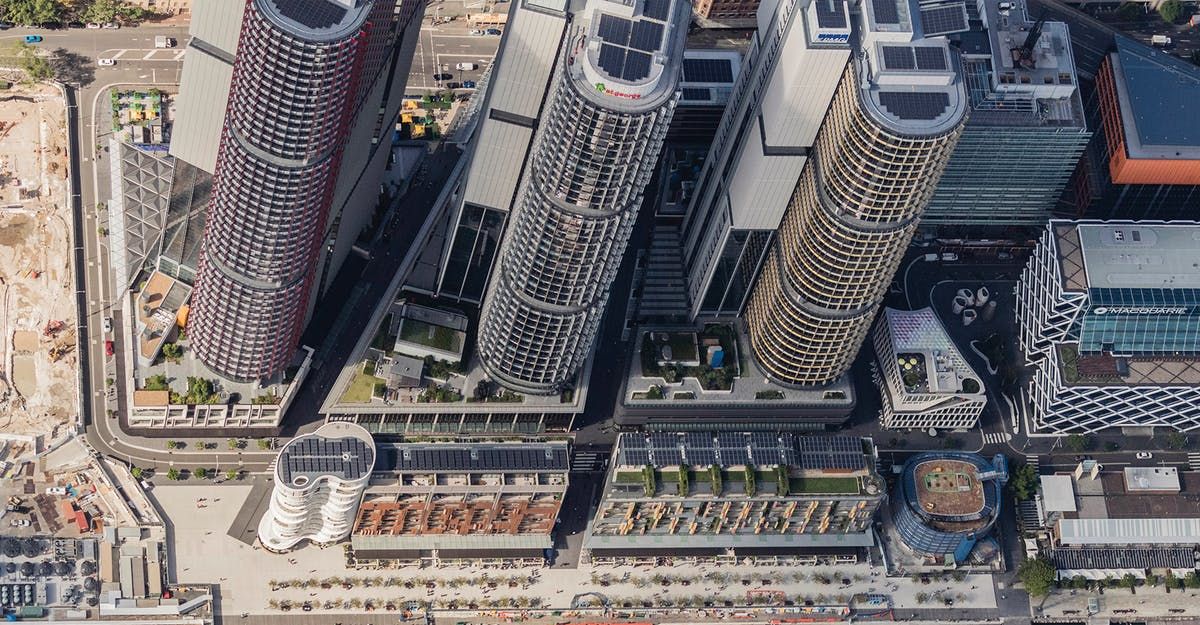 archinect's tweet photo. Architecture critic Rowan Moore asks, "So what would architecture look like–more importantly, what would it be–if all involved really and truly put climate at the centre of their concerns?" #ClimateChange #greendesign #rowanmoore #sustainability
https://t.co/YYON2O58jJ https://t.co/e2lGatAvJe