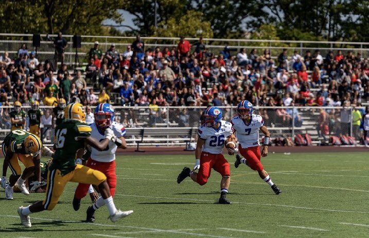 First varsity game was a success we won the boulevard💪🏼. A lot of room to improve. Can’t wait for more to come🔴⚪️🔵