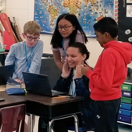 mrbigicawwms's tweet photo. Collaboration is key! Our students work best when they work well together.  Mustangs A.R.E. All In! @CliftonSupt @CliftonSchools  @CliftonWwms #bigicateam #cliftonconnects https://t.co/r2VhYcR2MF