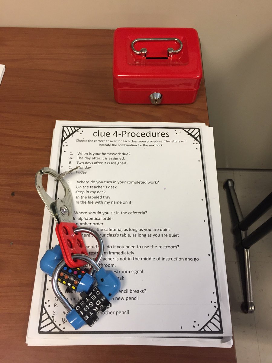 ENLibrary's tweet photo. Mrs. Boehm's 3rd grade class "Escaping" the back to school blues with #breakoutEDU.  Thank you #Keyto73 Foundation for our grant!  #D73Inspires #truENorth #ENgageD73 #D73bringsthejoy https://t.co/J36h0KHaPs