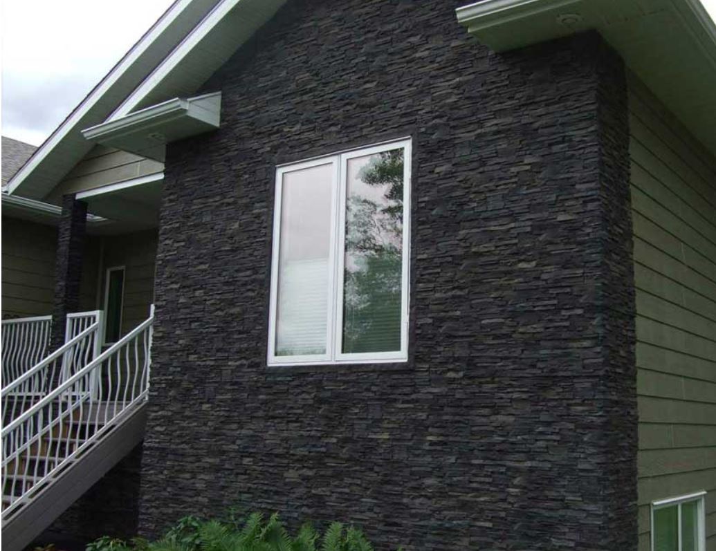 j_hbuilders's tweet photo. On the SIDE. We've got you covered: big savings on siding, all installed by the trusted, affordable professionals at J&amp;H Home Renovators
#siding #exteriors #renovations #JHHomeRenovators https://t.co/rVUf0synjz