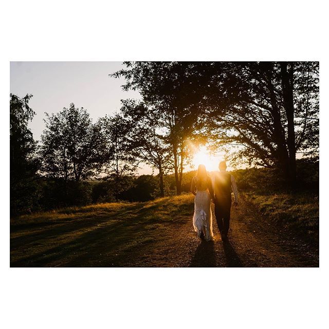 Rachel + Paddy + golden hour = this. -
-
-
-
-
-
-
#loveintentionally #littlethingstheory #togetherweroam #letsgetlost #seekadventure #momentsovermountains #firstsandlasts #makeadventure #visualcoop #loveauthentic #filmpalette #adventurealways #portraitc… ift.tt/2QaPHMK