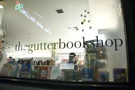 LouiseMPhillips's tweet photo. I've a pain in my tummy with nerves, but the very short speech is now done..#launch #thegutter #6.30 #September10th #phew https://t.co/MMDx2V1Vg9