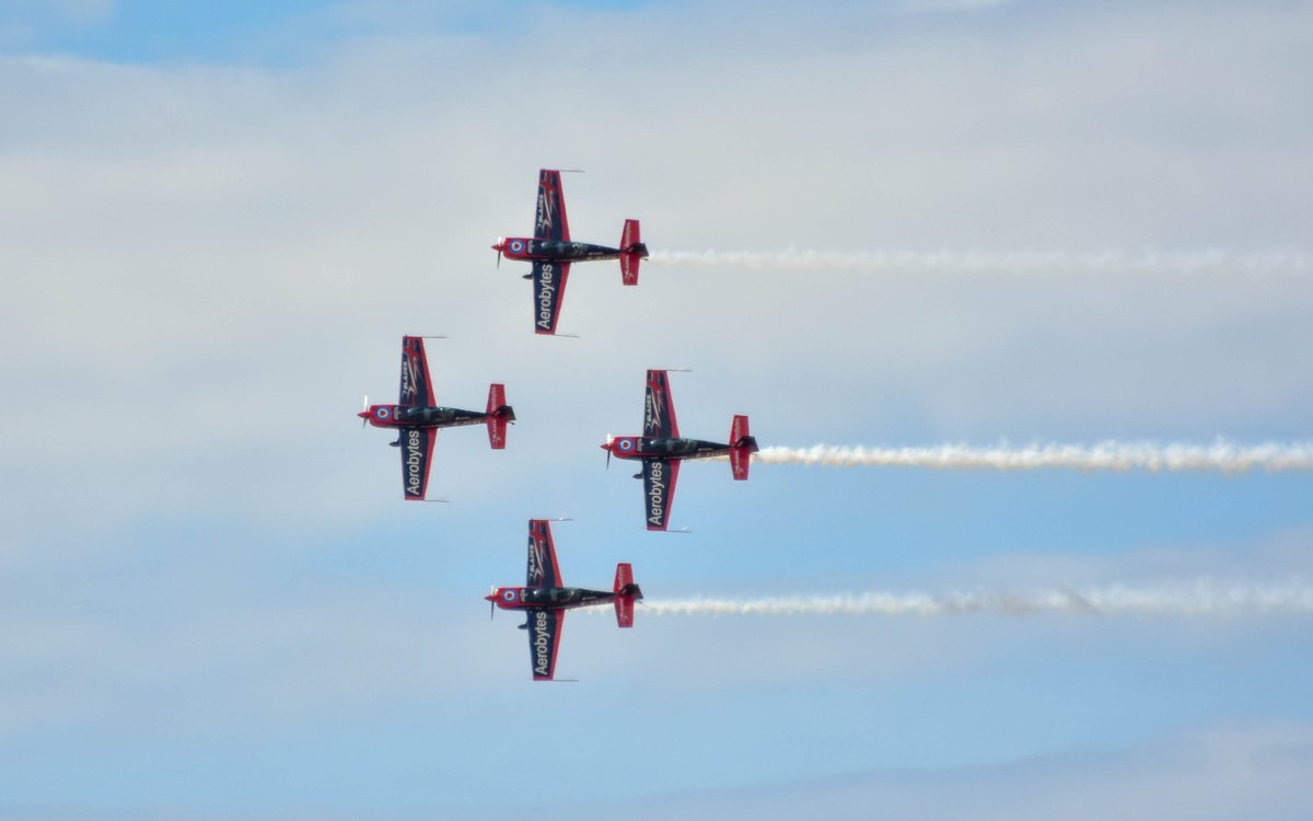 ThisisMeridian's tweet photo. #flywithlingy @MikeLingPilot My favourite photos from @SouthportAir 2019! #AvGeek https://t.co/khbWzbN6ss