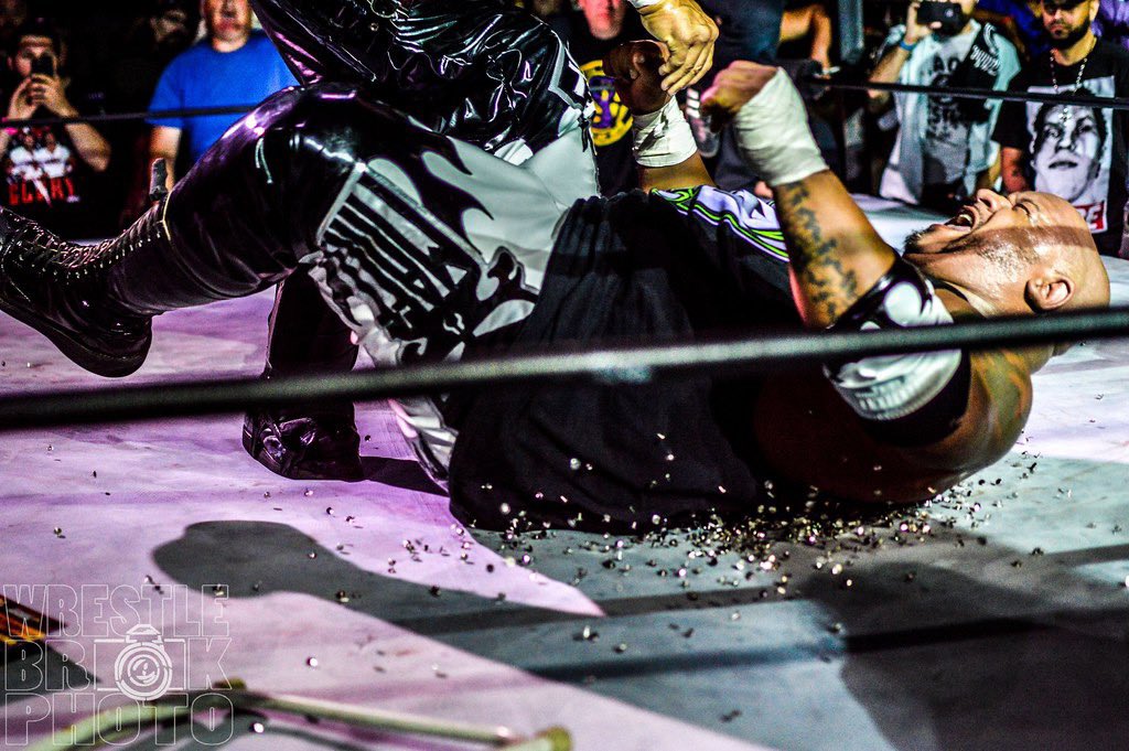 WHATomorrow's tweet photo. โ ๏ธ One of the CRAZIEST matches to ever happen at WHAT! Wrestling was Dan Maff vs PCO at #WHATVI.
WATCH - https://t.co/NHfxGc4Cfq
๐ธ - @thewrestlebrook https://t.co/hr197HCEU2
