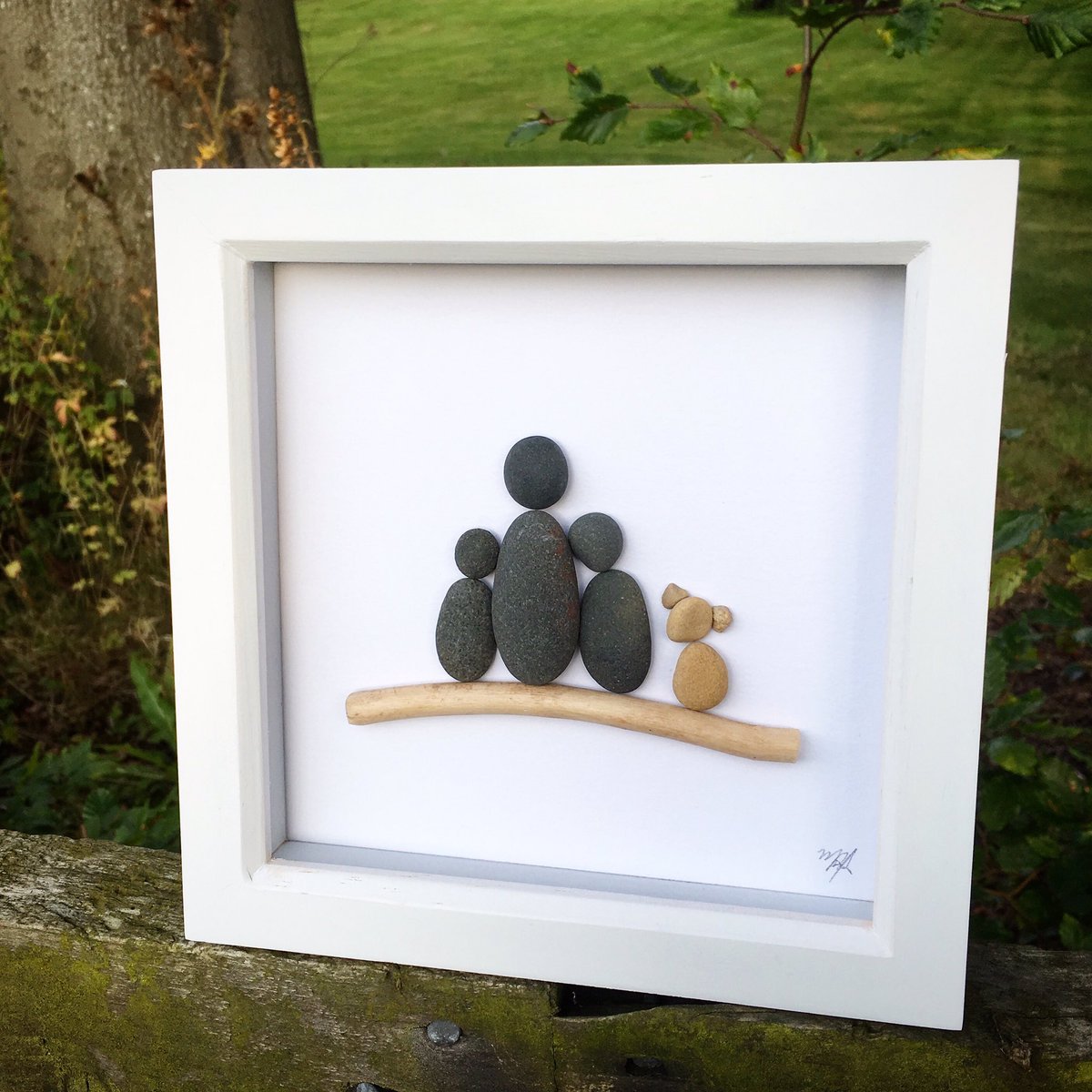 Pebblemade tweet media