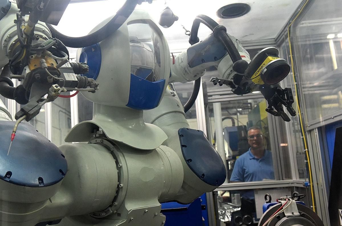 waypointrobo's tweet photo. Hot off the press-- Easy to use #robots like #Waypoint #AMRs are helping to fill the worker gap in #NewHampshire by freeing up scarce human talent for higher-value tasks @UnionLeader "What's Working" https://t.co/Q7dsVaM08U #workforcefirst #NH #NHTech #manufacturing https://t.co/PHgtB1CV4D
