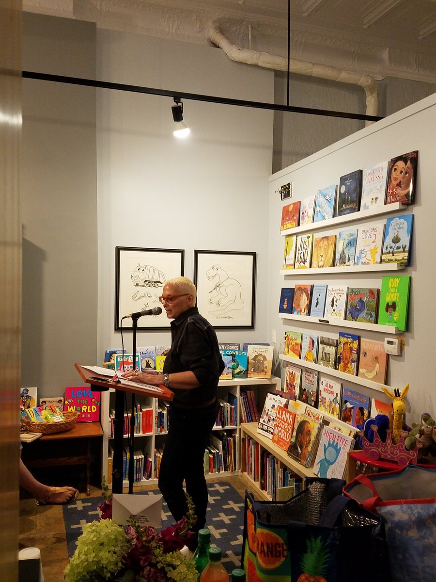 acrossthemargin's tweet photo. Oh what a night! Thank you @whitewhalebks for hosting the #booklaunch for @jroycepoet's forthcoming chapbook The Desperate Measure of Undoing (#ATMPublishing). Thank you also to @janbeatty27, @zadri & @ErinnBatykefer for sharing your work! #DMOU #DesperateMeasureofUndoing #Poetry https://t.co/QWUuGpcRJm