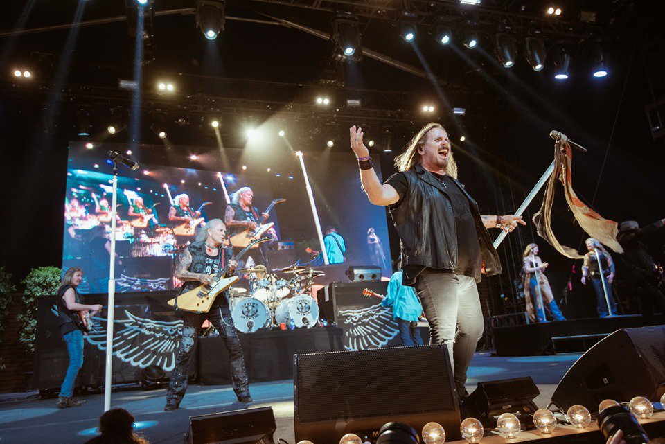 TheWharfAmp's tweet photo. Skynyrd Fans! 
Don't miss @Skynyrd live in Orange Beach with @CodyJinksMusic and @thesteelwoods Saturday, September 28th. Tickets start at just $44.50 (+fees): https://t.co/INTAuJ2xaZ https://t.co/7HI963egdk