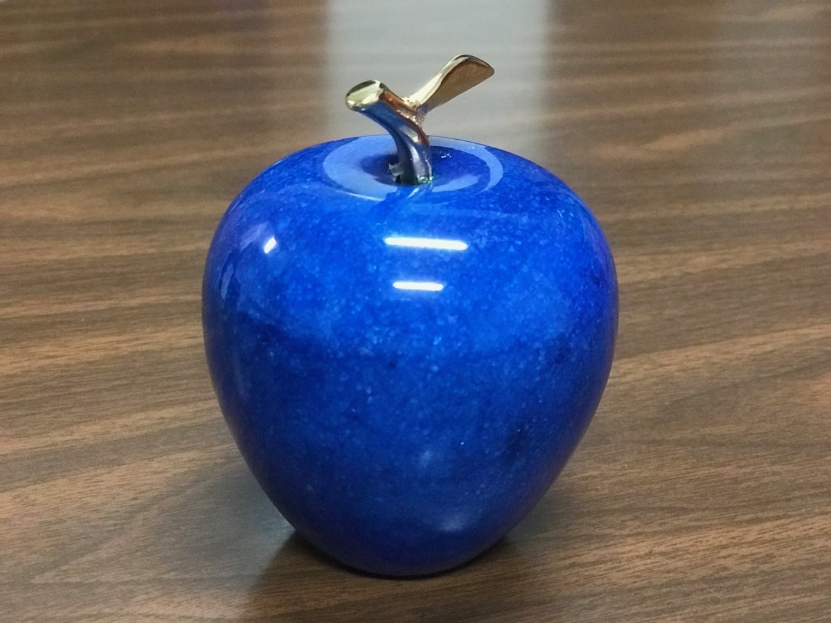MsReadPrincipal's tweet photo. Congratulations to Mr. Konny for being recognized by the Herrick Staff! “He goes above and beyond to make sure everyone is treated with respect.”  #D58pride https://t.co/K4649B4KOP