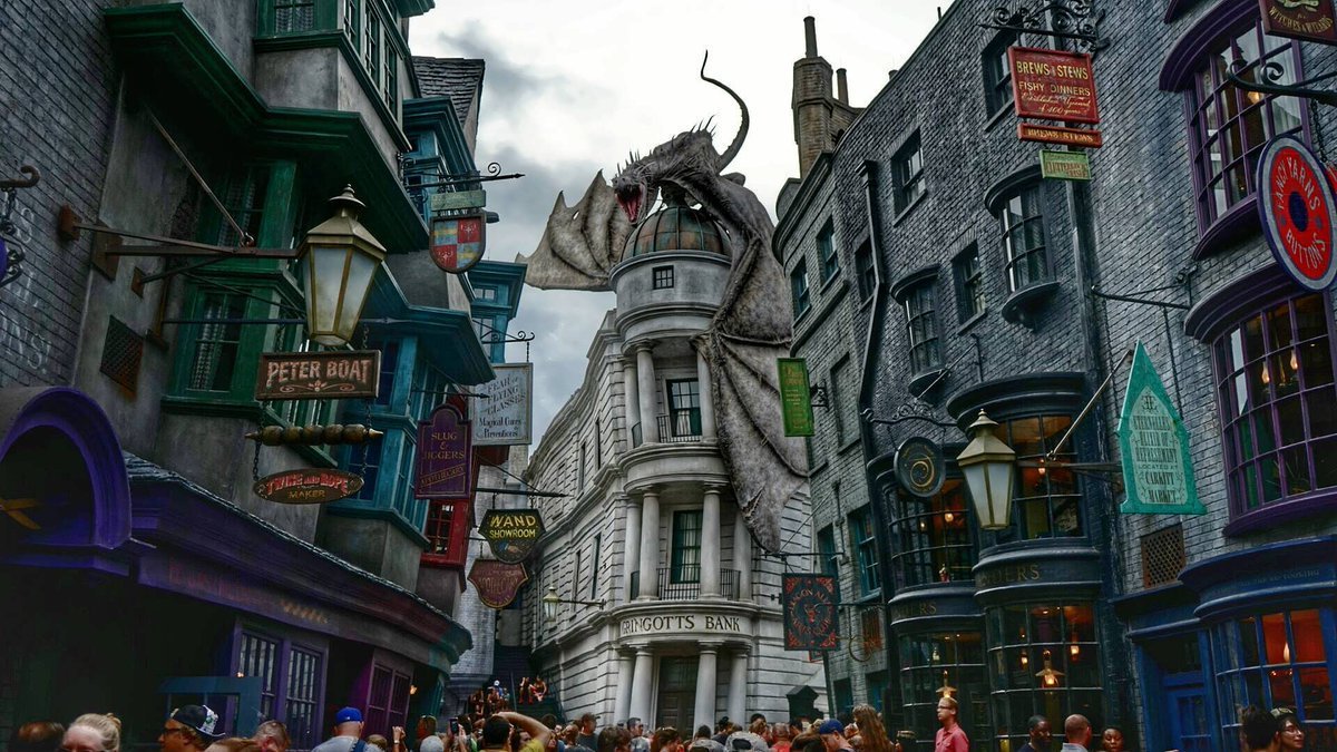 EiProfeta's tweet photo. Comparte este tweet si uno de tus sueños es visitar el parque temático de Harry Potter en Orlando. https://t.co/Db85kpvQOr