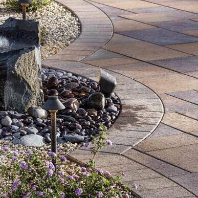 _Rockandblock_'s tweet photo. More stunning shots of our products in action: #beautifulbackyards https://t.co/Vf6vPml78m