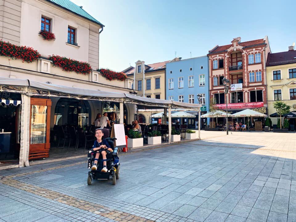 Today is the LAST DAY to donate to the LAMN. SOOOO close to hitting our goal! With your generous donations, we will be providing lots of medical and adaptive equipment to people living with muscular dystrophy! Fundraiser: gofundme.com/f/LAMN-2019