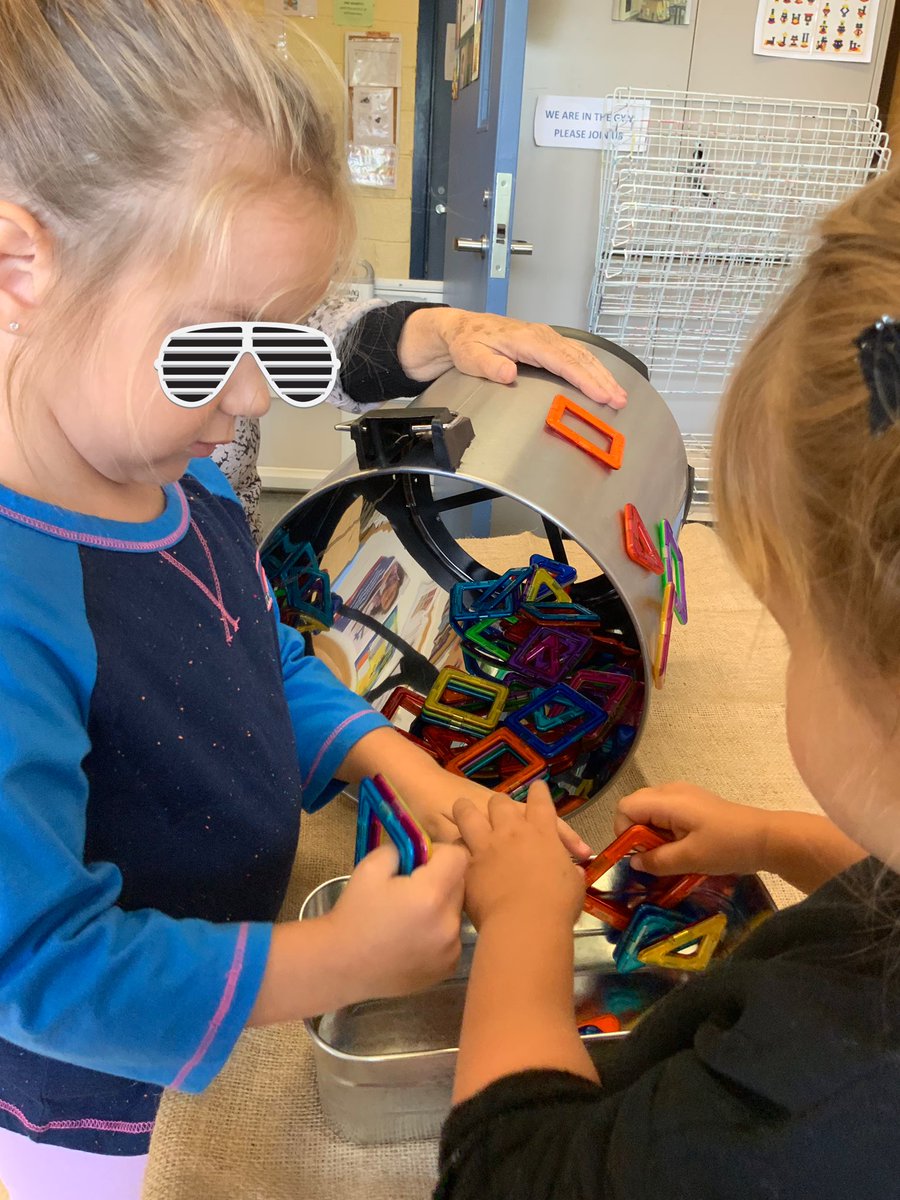 EatonvilleCFC's tweet image. #repurpose #cooperationbetweenpeers #funwithmagnets