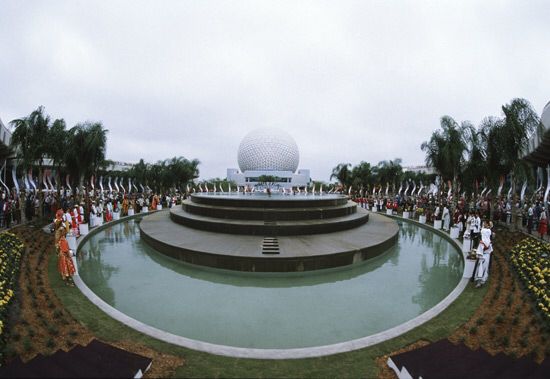 HistoryAtDisney tweet picture