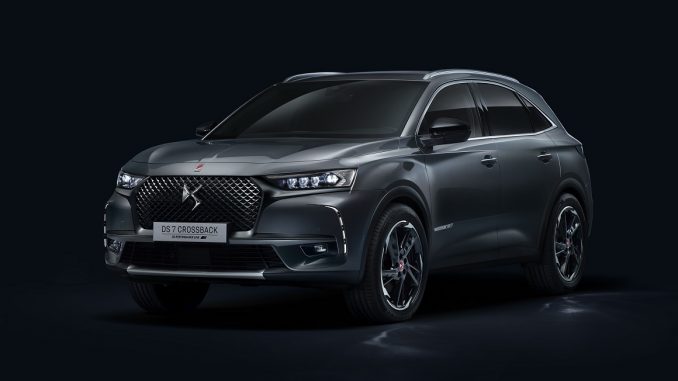 nsobreruedas's tweet photo. Se presentó una nueva versión del DS 7 Crossback, denominada Performance Line. (por Victor Russo)
@dsargentina 

Leé la nota completa
https://t.co/O52gJ31opq
.
.
#NoticiasSobreRuedas #TestDrive #Lanzamiento #SUV #PruebadeManejo #Presentacion #Autos #Motos #Camiones #Citroën #DS https://t.co/vjLX76NgmV