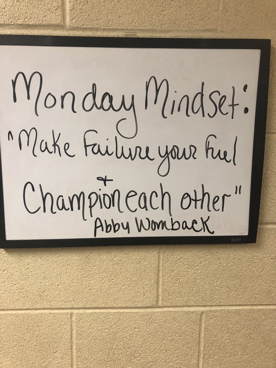 rhskeepsitc's tweet photo. @RHS_PeerMentors have you been enjoying the Hallway Greetings? Kids in the D-wing have been reading them to each other everyday. We are challenging you and other students to hunt for your favorite hallway greeting this week and share! Please tag the RHSCLASSycrew @AWagner630 https://t.co/H3FOK8UnwP