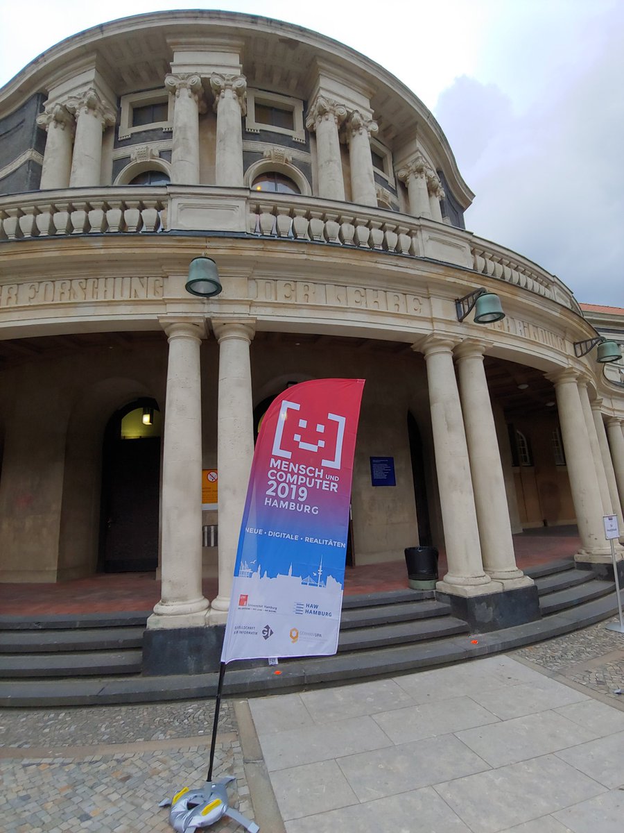 ux_space_hrw's tweet photo. Ups, schon Halbzeit auf der #muc2019? Nach Betrachtungen zu Wohlbefinden in autonomen Fahrzeugen präsentiert Henrik morgen Nutzererwartungen an #NaturalUserInterfaces für manöverbasierte Steuerung in #AutonomousVehicles. Es sind nicht nur 50% vorbei, sondern auch noch vor uns! https://t.co/nubliWQWgJ