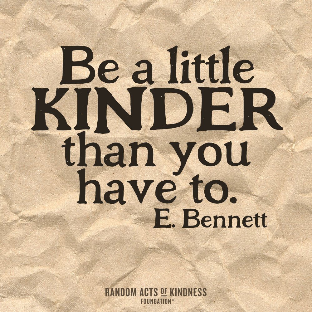 RAKFoundation's tweet photo. When you go the extra mile, it makes all the difference. 💛 Get inspired: https://t.co/TSRzUe3S60 #MakeKindnessTheNorm https://t.co/JBk8jZUllP