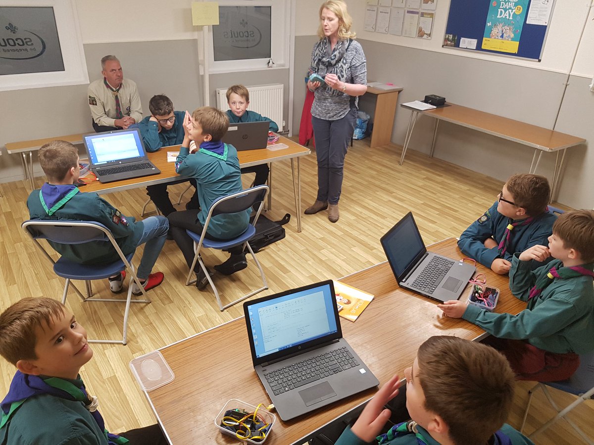 2ndBramley's tweet photo. Many thanks to Claire from @FDNdigicreate for their help with teaching @2ndBramley Scouts the digital maker. They learnt to use different computer software and touched on aspects of code. https://t.co/IMgce0P6Hr