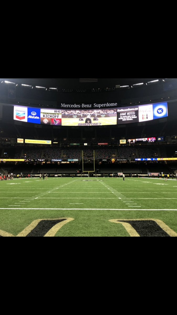 RoSportsMed's tweet photo. Time to get this party started and let the games BEGIN!!
#MNF
#nflkickoff2019
#texans https://t.co/2lXqQSeCQO