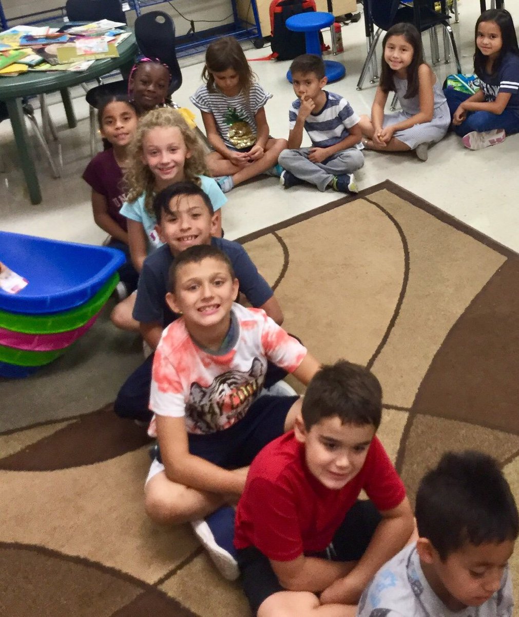 JennSchlueter's tweet photo. We were all ready for APEX to come this afternoon. Oops! They followed ROAR and had a great time for our practice run with the rest of the school. #LHTwitterchallenge https://t.co/uORgqayMik