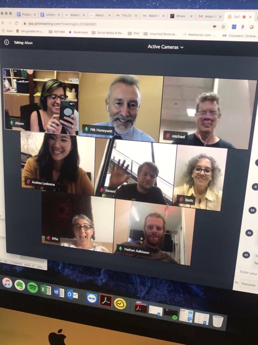 alisonsigns's tweet photo. You guys aren’t even ready for the #MCNIgnite Academy Dream Team this year! Don’t let the smiles fool you: We’re gonna burn it dowwwwwn! 🔥🤓🤘🍻 https://t.co/aSu6eYwy9w