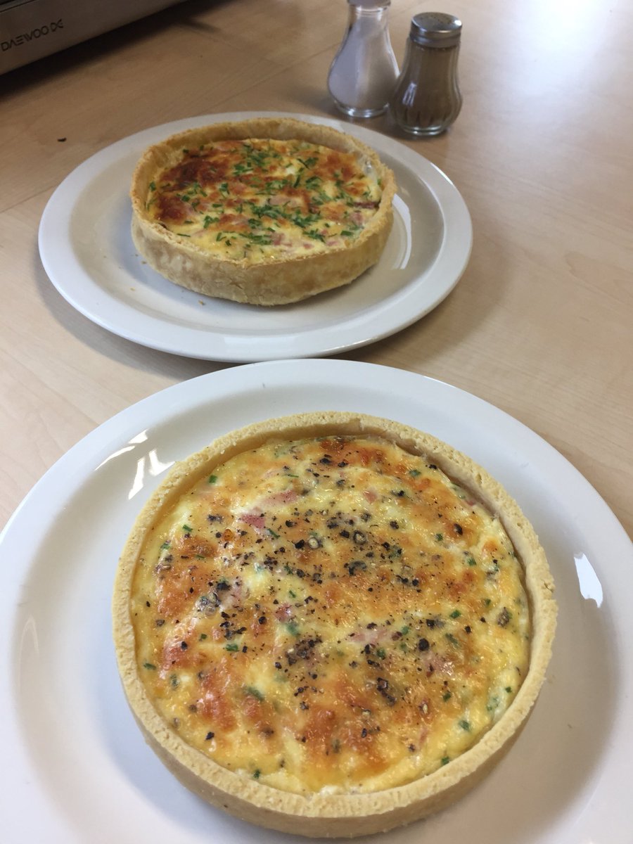 EhsThaft's tweet photo. Great pastry making skills in S5/6 practical cookery class. #bakingblind #developingskills https://t.co/DbEuHQLNtO